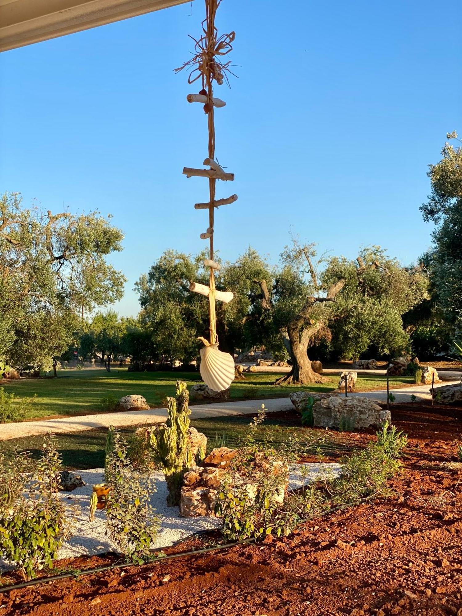 I Trulli Di Alice Villa เชจลีเมสซาปิกา ภายนอก รูปภาพ