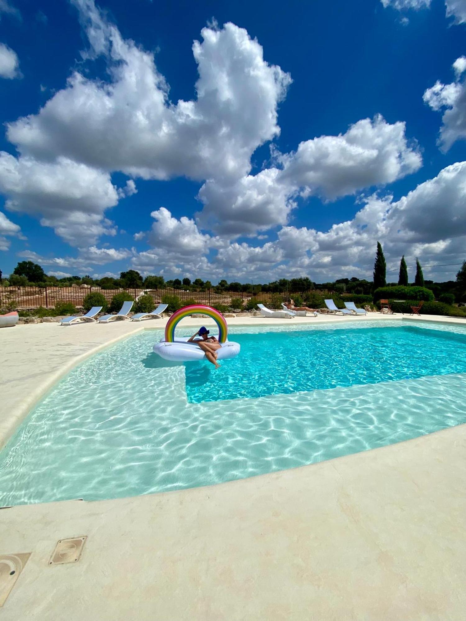 I Trulli Di Alice Villa เชจลีเมสซาปิกา ภายนอก รูปภาพ