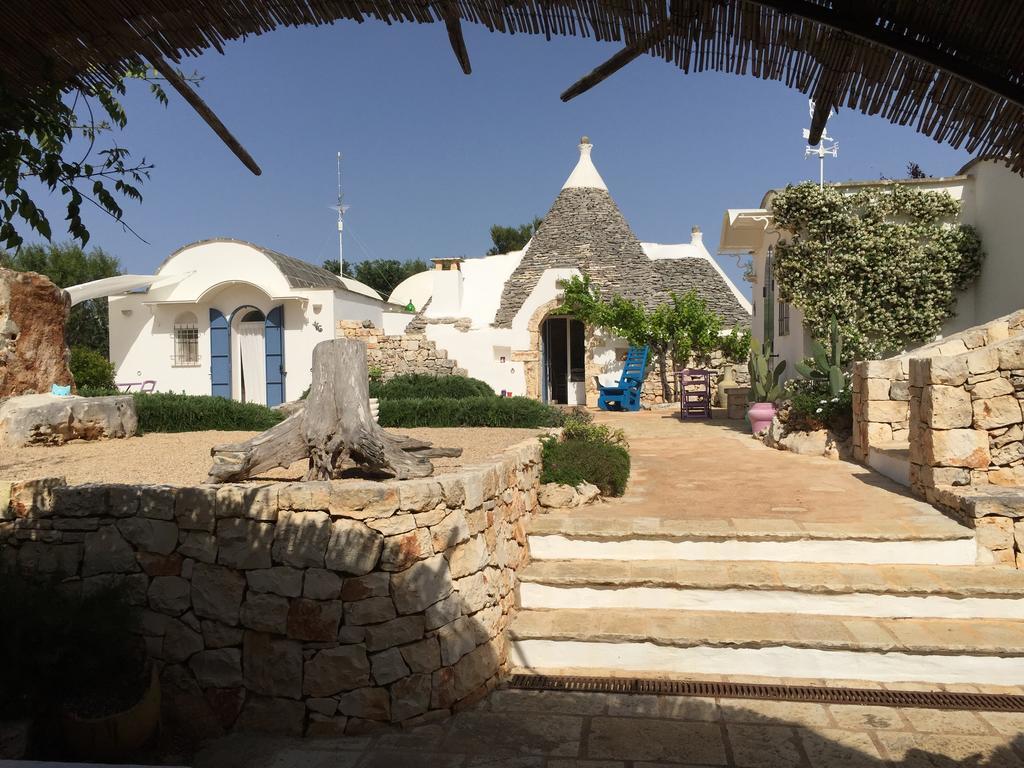 I Trulli Di Alice Villa เชจลีเมสซาปิกา ภายนอก รูปภาพ